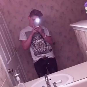 Meet your Posher, Garrett